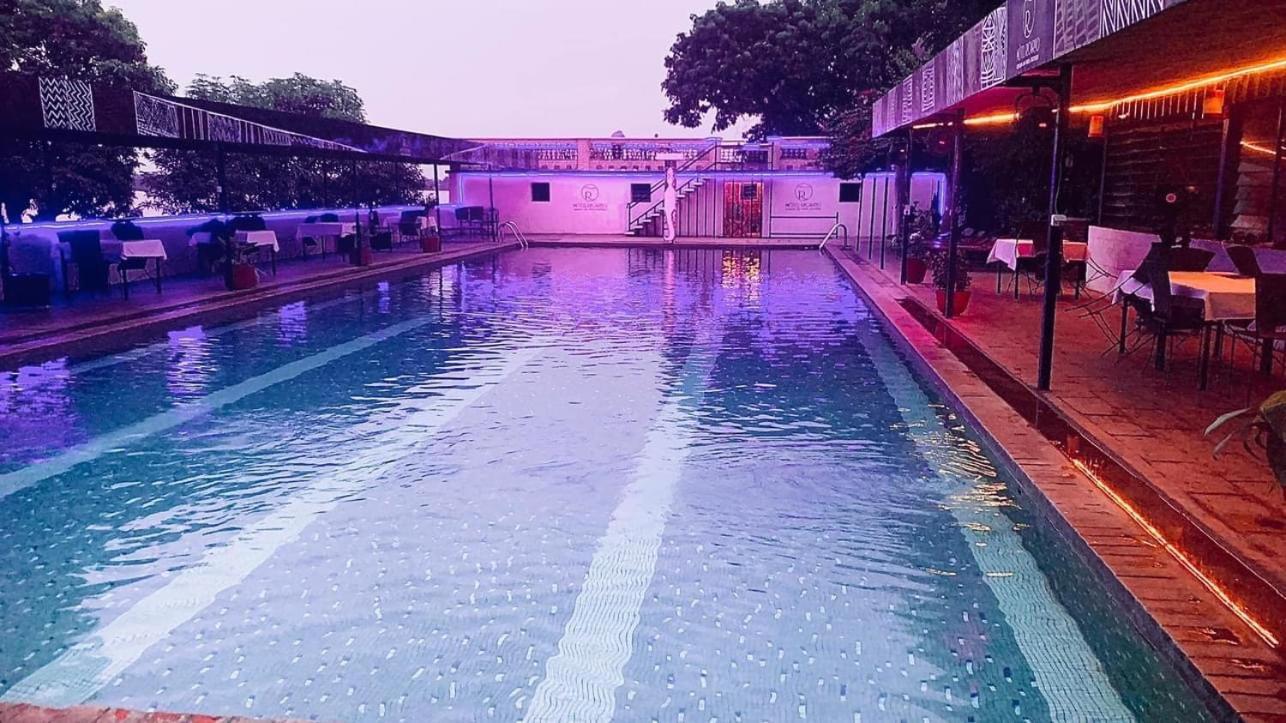 Hotel Ricardo 瓦加杜古 外观 照片